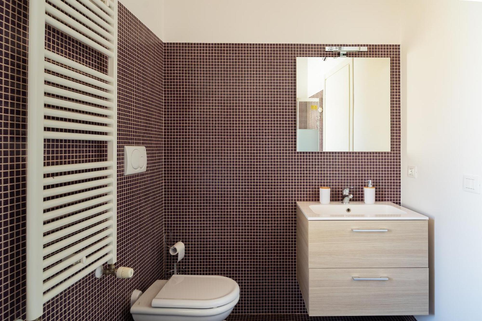 Double Private Parking, 2 Bedrooms & 2 Bathrooms - Elegant Apartment In Old Town ウーディネ エクステリア 写真